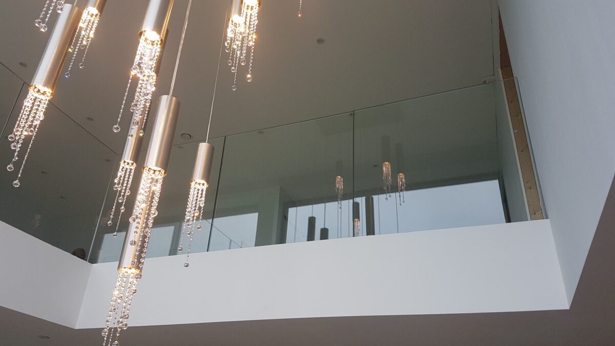 Full glass balustrade — Maldegem — SPES Construct Vlaanderen