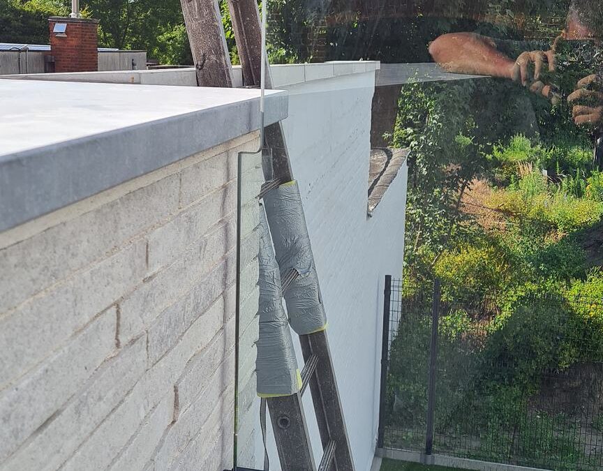 Glazen balustrade (Bassevelde) — SPES Construct Vlaanderen